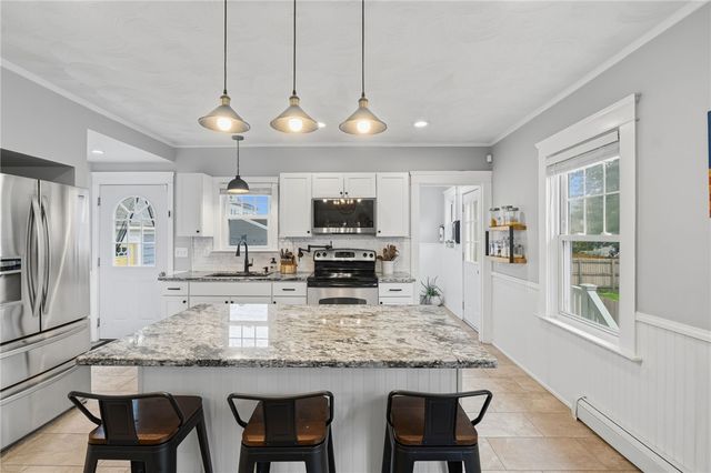 55 Friendly Road, Cranston, RI 02910