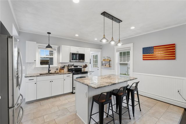55 Friendly Road, Cranston, RI 02910