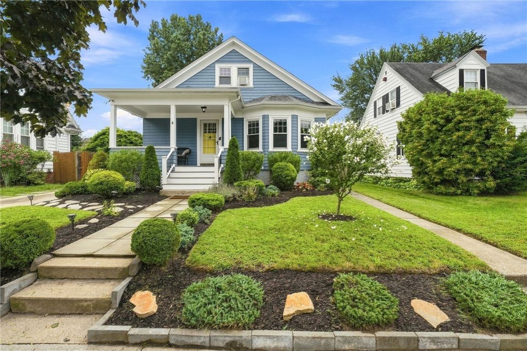 55 Friendly Road, Cranston, RI 02910