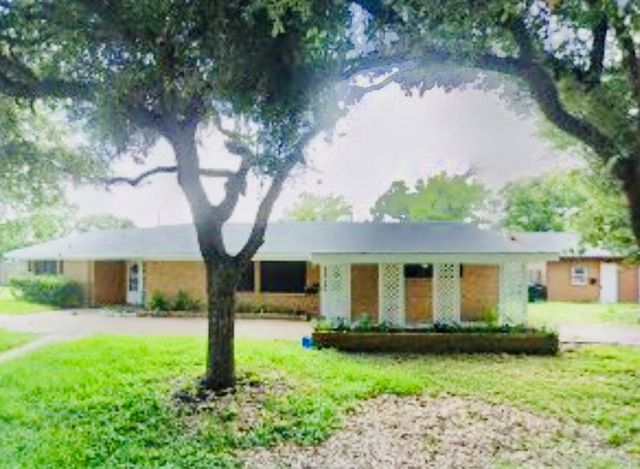 4901 Timber Lane, Rosenberg, TX 77471