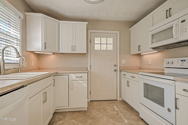 115 Edgefield Road, Bristol, TN 37620