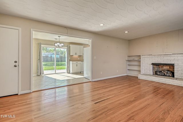 115 Edgefield Road, Bristol, TN 37620