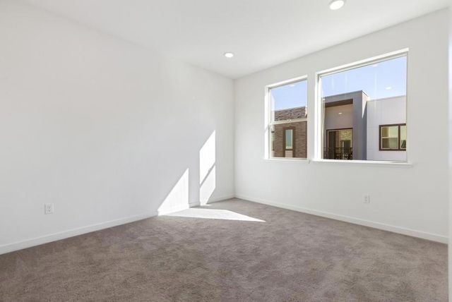 6702 Optimum Loop, San Jose, CA 95119