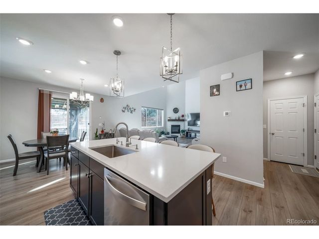 3872 Red Valley Cir, Castle Rock, CO 80104
