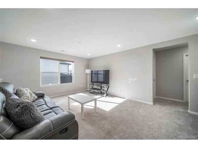 3872 Red Valley Cir, Castle Rock, CO 80104