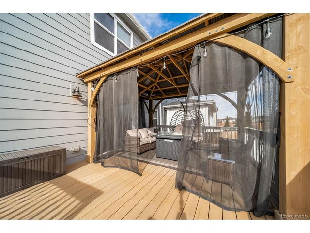 3872 Red Valley Cir, Castle Rock, CO 80104