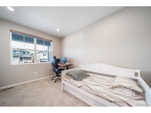 3872 Red Valley Cir, Castle Rock, CO 80104