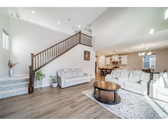 3872 Red Valley Cir, Castle Rock, CO 80104