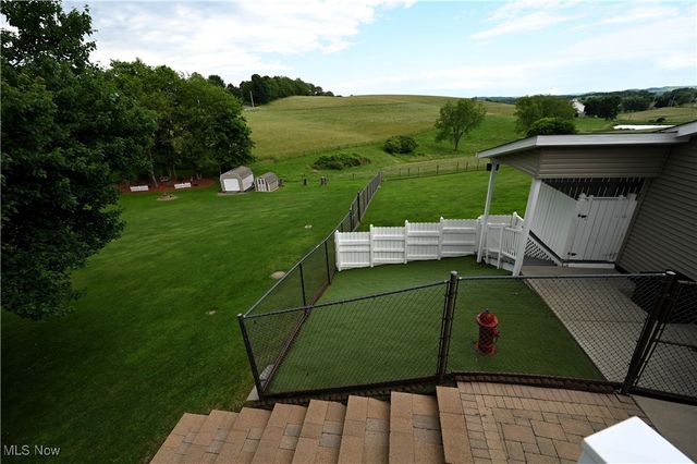 50277 Carroll Road, East Liverpool, OH 43920