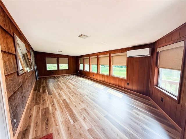 3919 Griffin Road, Onondaga, NY 13215