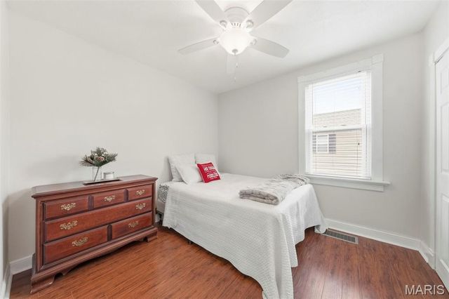 2233 Hood Avenue, Overland, MO 63114