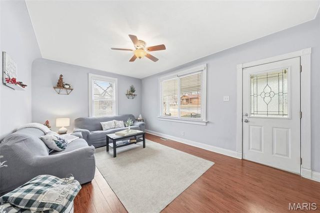 2233 Hood Avenue, Overland, MO 63114