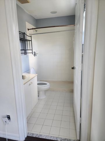 6909 Blue Skies Drive, Lake Worth, FL 33463