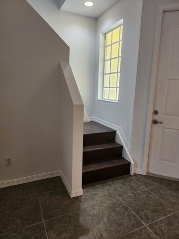 6909 Blue Skies Drive, Lake Worth, FL 33463