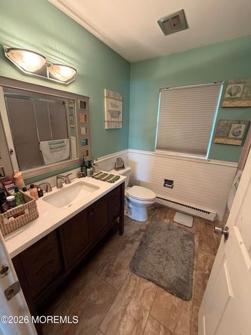 446A Cheshire Court 1001, Lakewood, NJ 08701