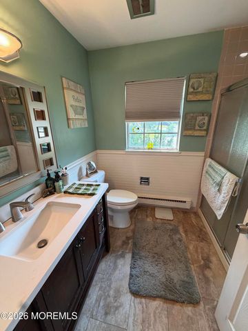 446A Cheshire Court 1001, Lakewood, NJ 08701
