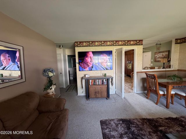446A Cheshire Court 1001, Lakewood, NJ 08701