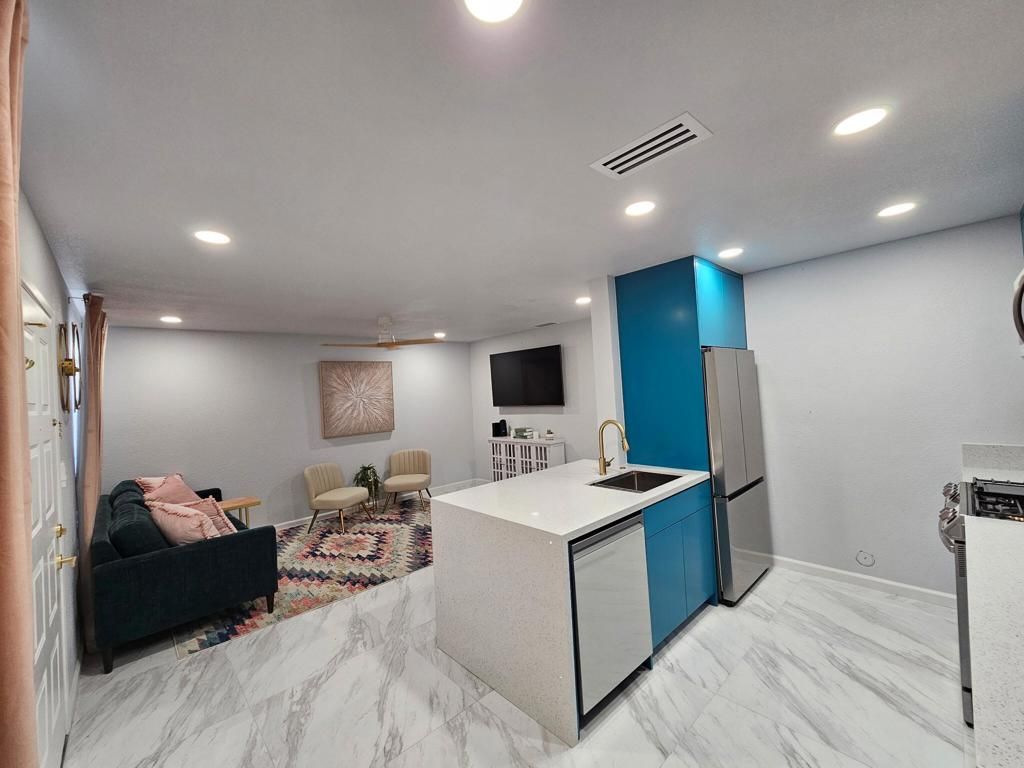 Image 6 of property listing at 82859 Davis Drive 58, Indio, CA 92201