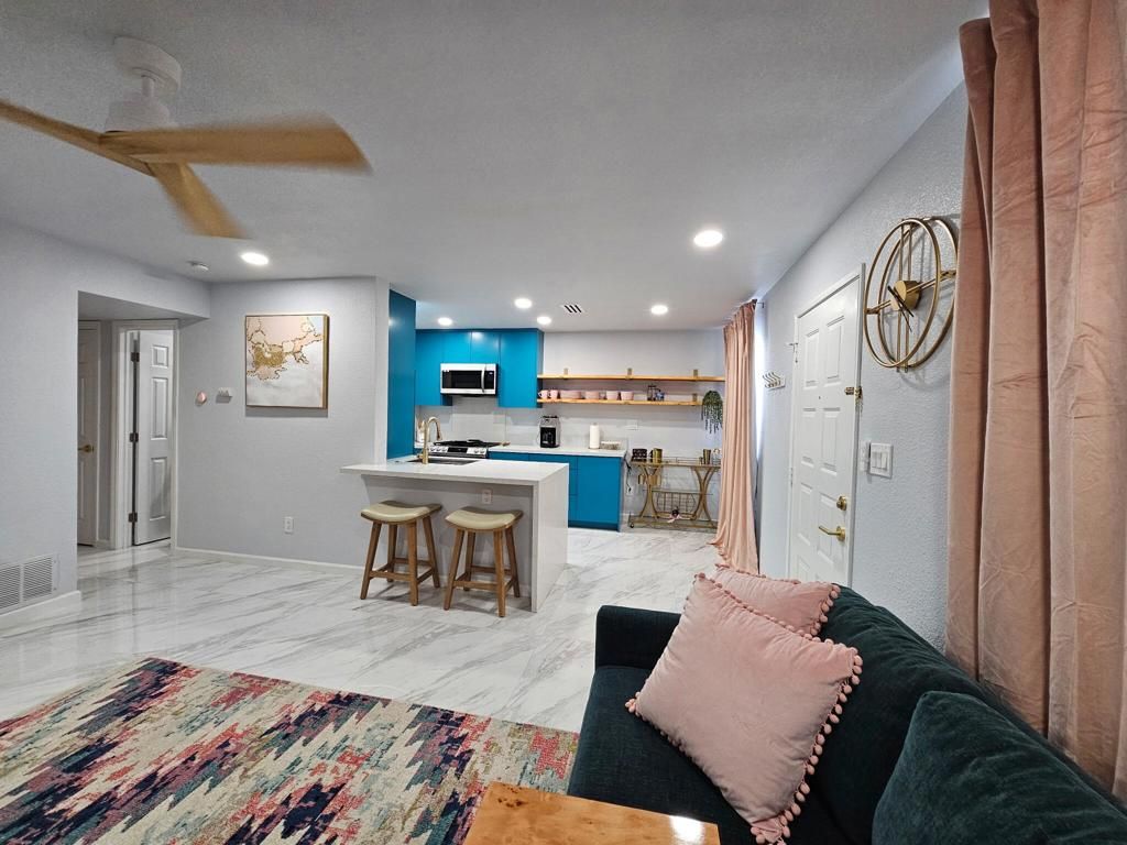 Image 7 of property listing at 82859 Davis Drive 58, Indio, CA 92201