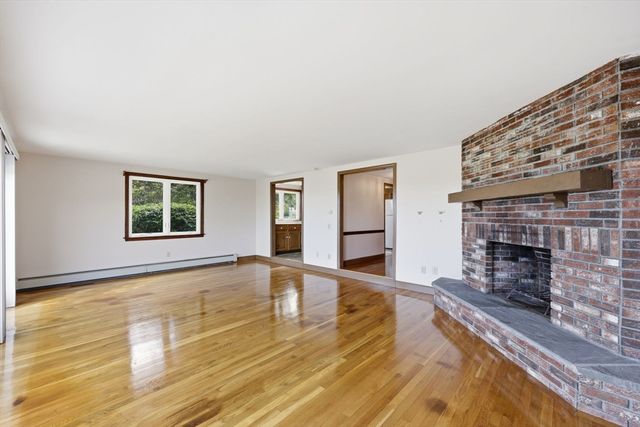 19 Shell Dr, Yarmouth, MA 02675