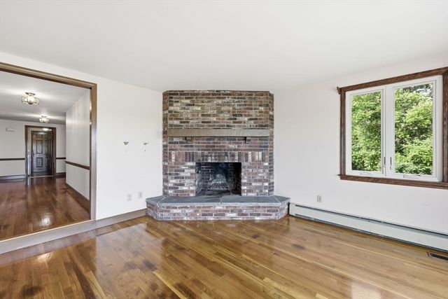 19 Shell Dr, Yarmouth, MA 02675