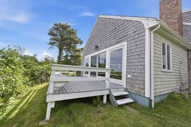19 Shell Dr, Yarmouth, MA 02675