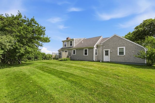 19 Shell Dr, Yarmouth, MA 02675
