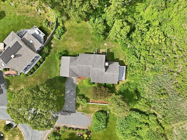 19 Shell Dr, Yarmouth, MA 02675