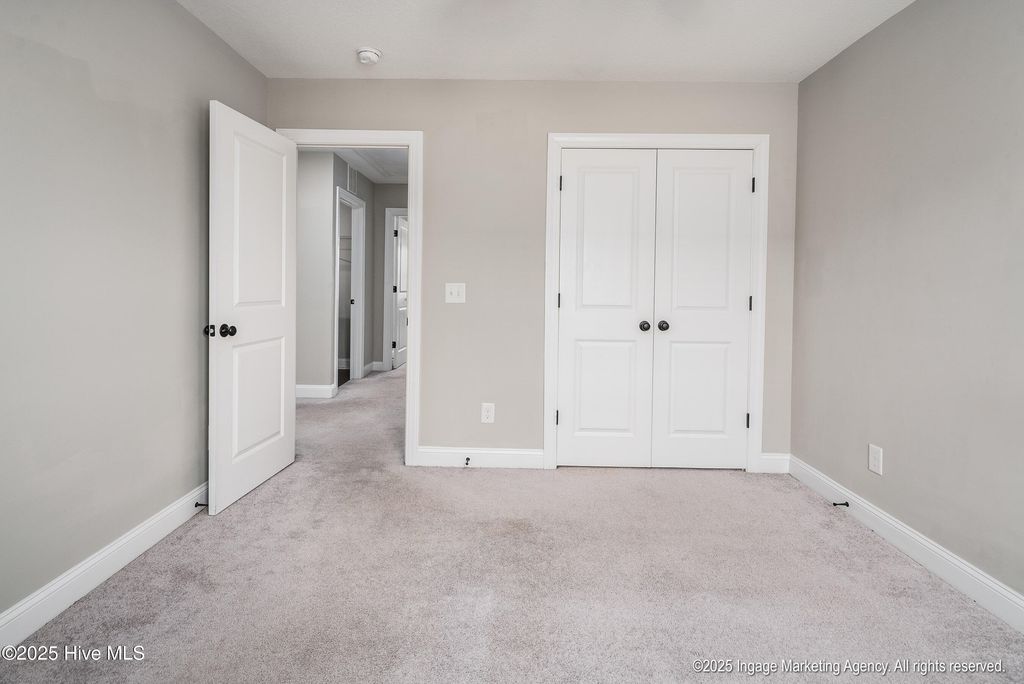 Image 16 of property listing at 3501 Holman Way A, Greenville, NC 27834