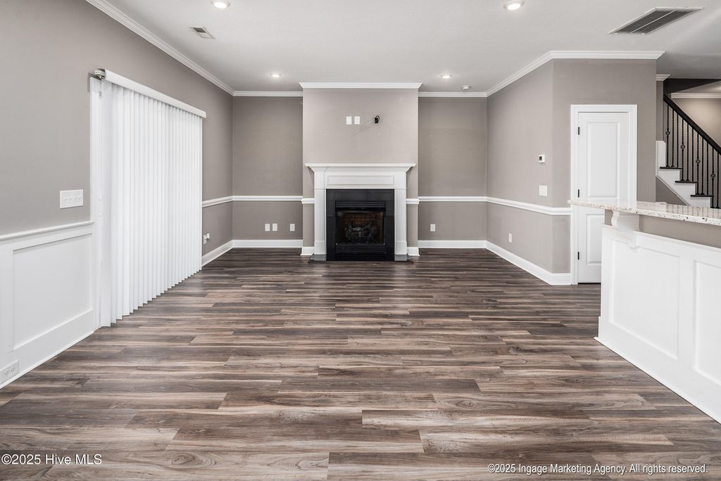 Image 4 of property listing at 3501 Holman Way A, Greenville, NC 27834