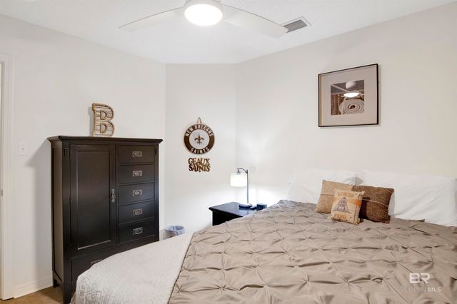 9427 Hammock Road, Elberta, AL 36530