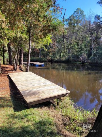 9427 Hammock Road, Elberta, AL 36530