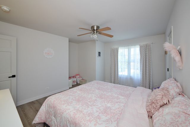 26300 W Chatham Drive, Plainfield, IL 60585