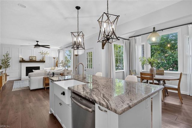 101 Gorham CT, Yorktown, VA 23693