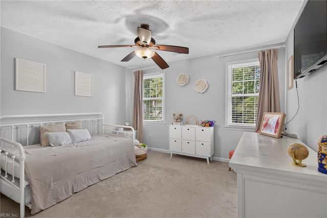 101 Gorham CT, Yorktown, VA 23693