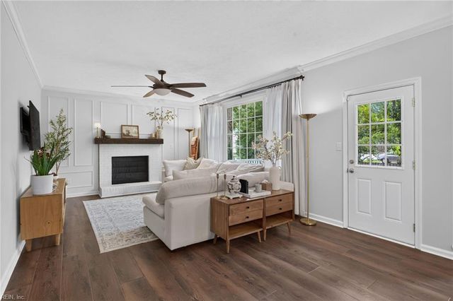 101 Gorham CT, Yorktown, VA 23693