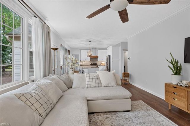 101 Gorham CT, Yorktown, VA 23693
