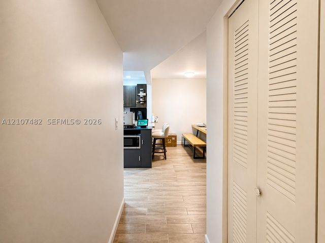 8421 Lagos De Campo Blvd 309T, Tamarac, FL 33321