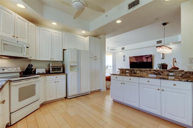 1200 GULF BOULEVARD 101, Clearwater Beach, FL 33767