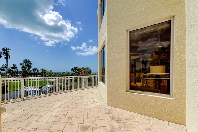 1200 GULF BOULEVARD 101, Clearwater Beach, FL 33767