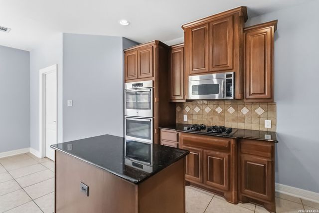 18714 Canoe Brk, San Antonio, TX 78258