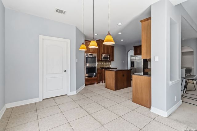 18714 Canoe Brk, San Antonio, TX 78258