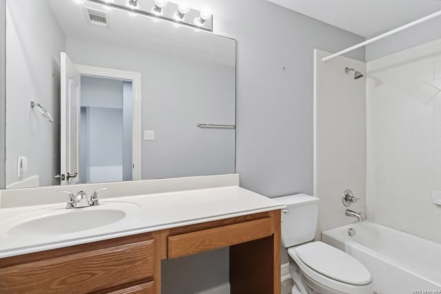 18714 Canoe Brk, San Antonio, TX 78258