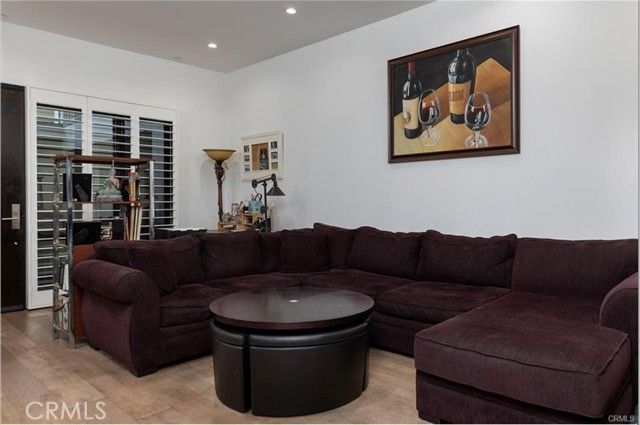 210 N Monterey 208, Alhambra, CA 91801