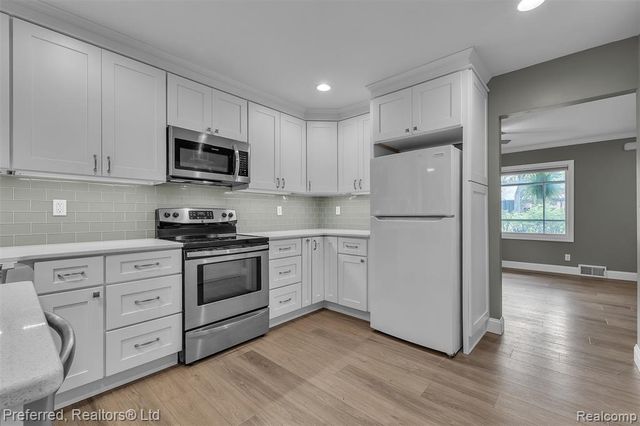 2412 Packard Street, Ann Arbor, MI 48104