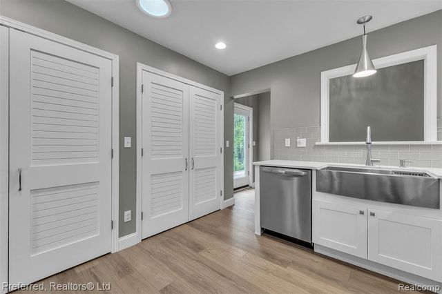 2412 Packard Street, Ann Arbor, MI 48104
