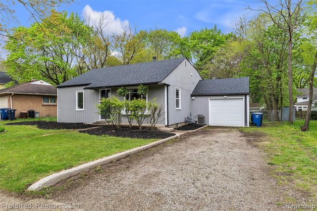 2412 Packard Street, Ann Arbor, MI 48104