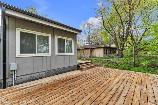 2412 Packard Street, Ann Arbor, MI 48104
