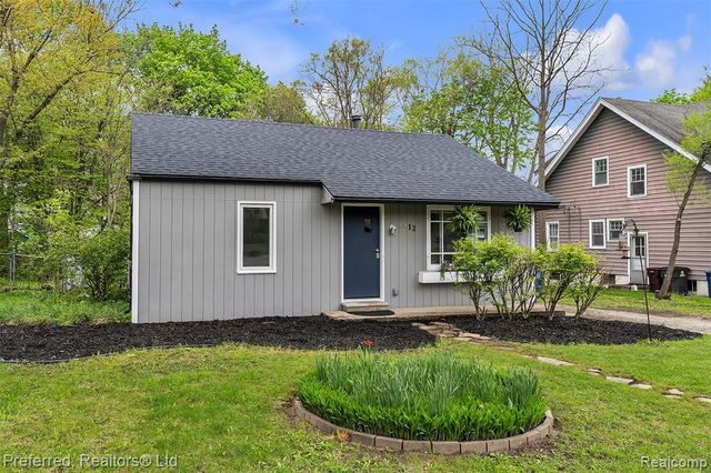 2412 Packard Street, Ann Arbor, MI 48104