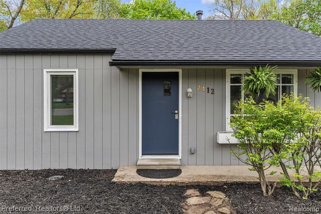 2412 Packard Street, Ann Arbor, MI 48104
